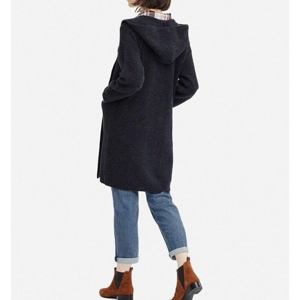 Uniqlo Women’s Long Cardigan 100% Wool Sweater Hooded Small Gray Pockets Button - Picture 2 of 12